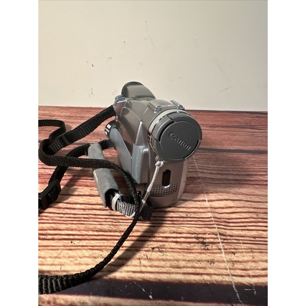 Canon ZR85 MiniDV Camcorder P/R